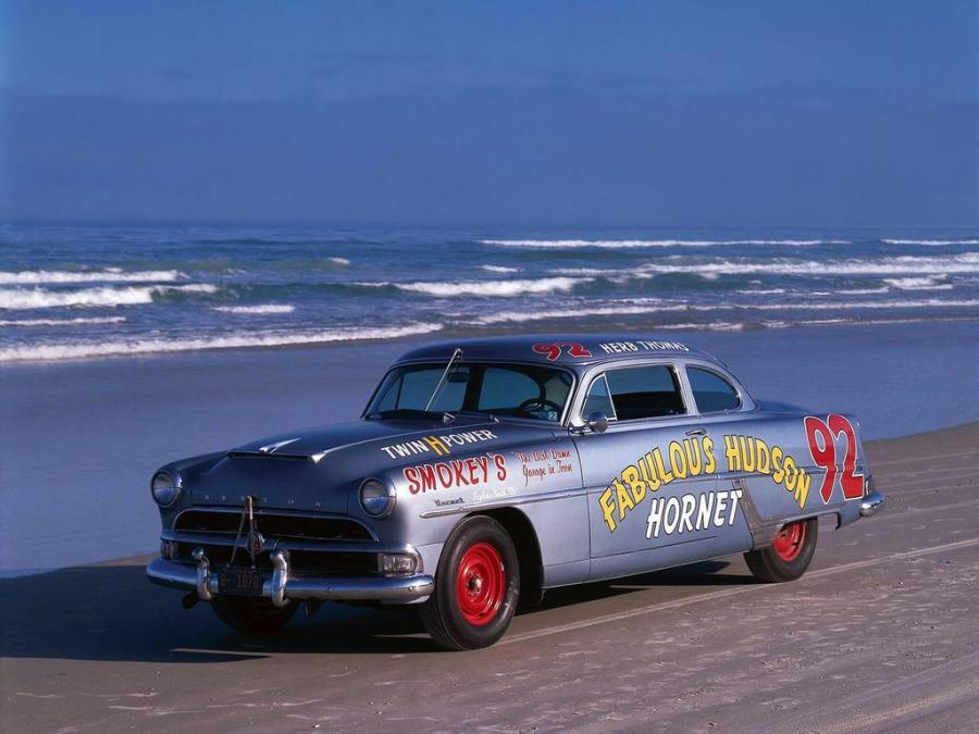  Hudson Hornet Club Coupe (7D) 1954 года  (фото 1 из 1)